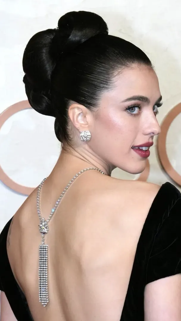  Backwards Necklace   