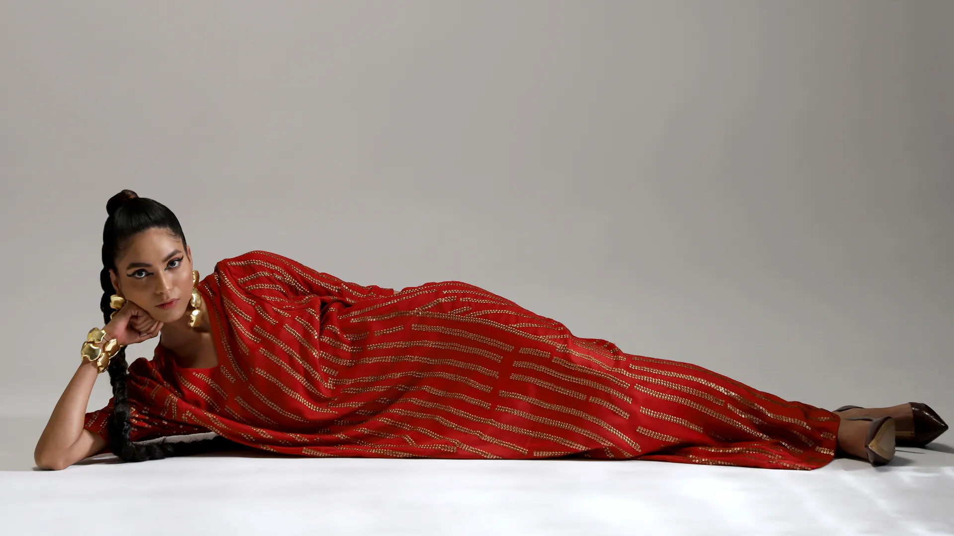  Abraham & Thakore   