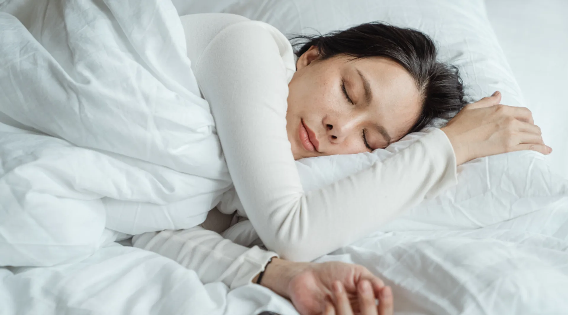 Do Sleeping Masks Really Work? We Investigate