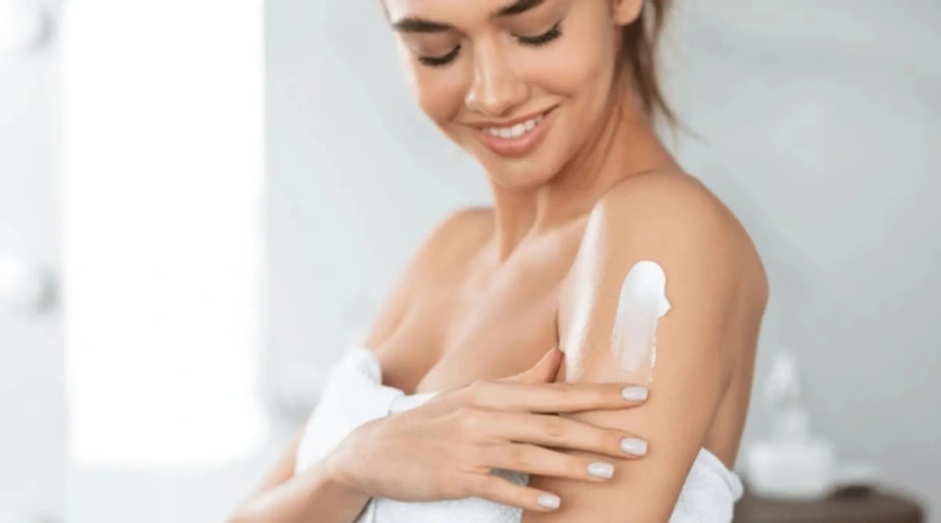 ELLE Exclusive: Inside Foxtale’s New Body Care Line And A Candid Chat With Romita Mazumdar