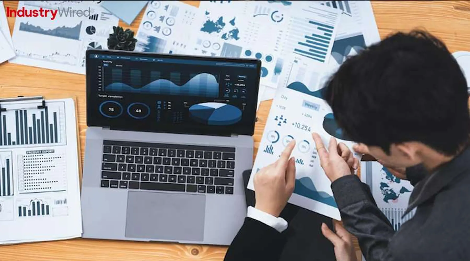 Big Data Tools and Techniques for Effective Analysis