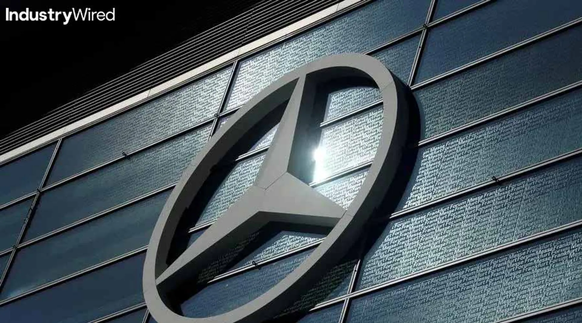 BMW, Mercedes Face Steep Declines in Chinese Market