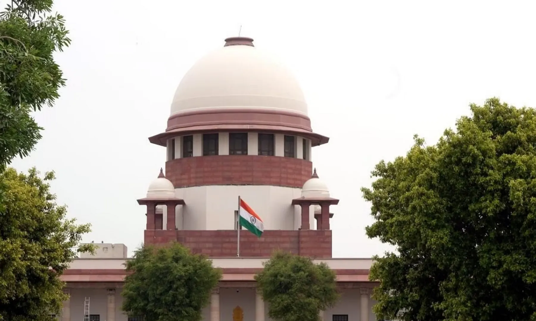 SC Dismisses pleas against 'Socialist' and 'Secular' in Constitution
