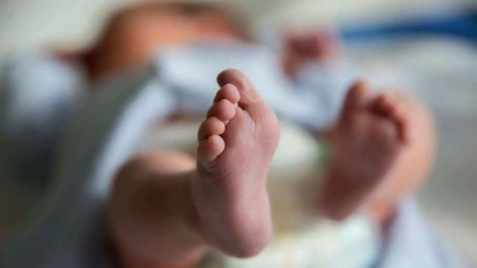 newborn dies from expired glucose