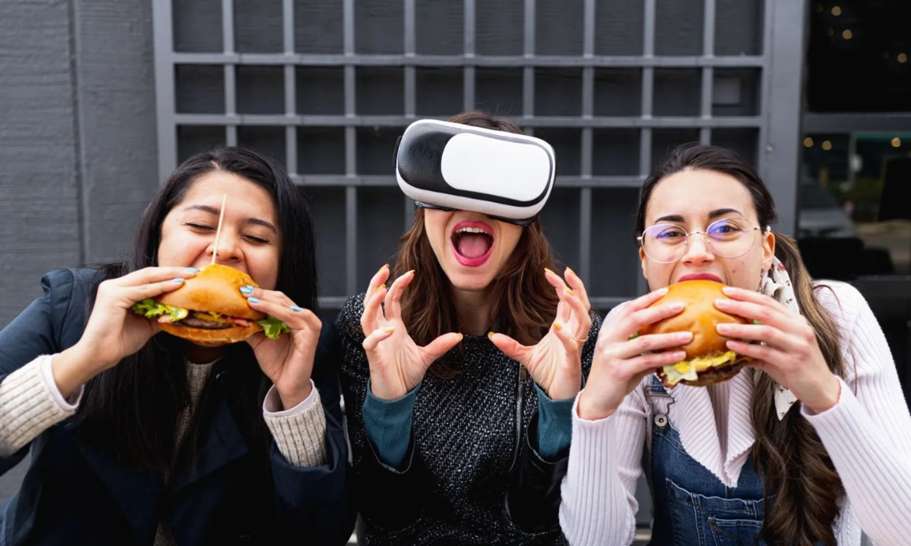 Scientists invented a device that lets you e-taste food through screen