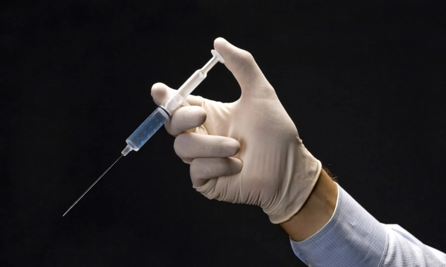This remote island in Honduras offers “immortality” injection worth Rs 22 lakh