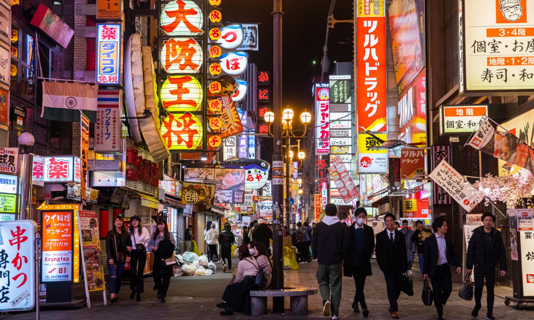 Why Japan has almost no public dustbins? The 30-year-old tragedy behind it