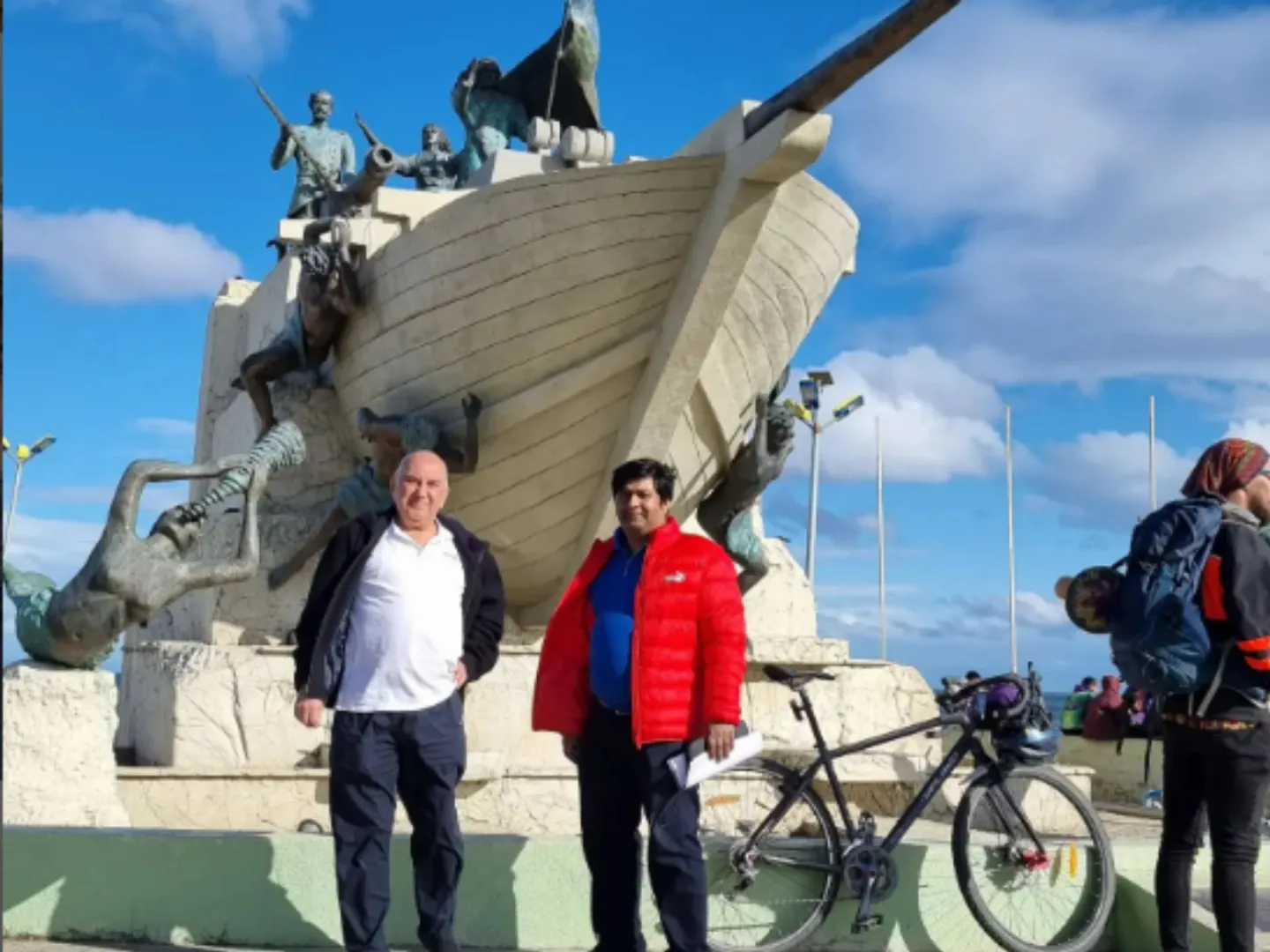 Indian duo travels across 7 continents in 3 days, sets world record