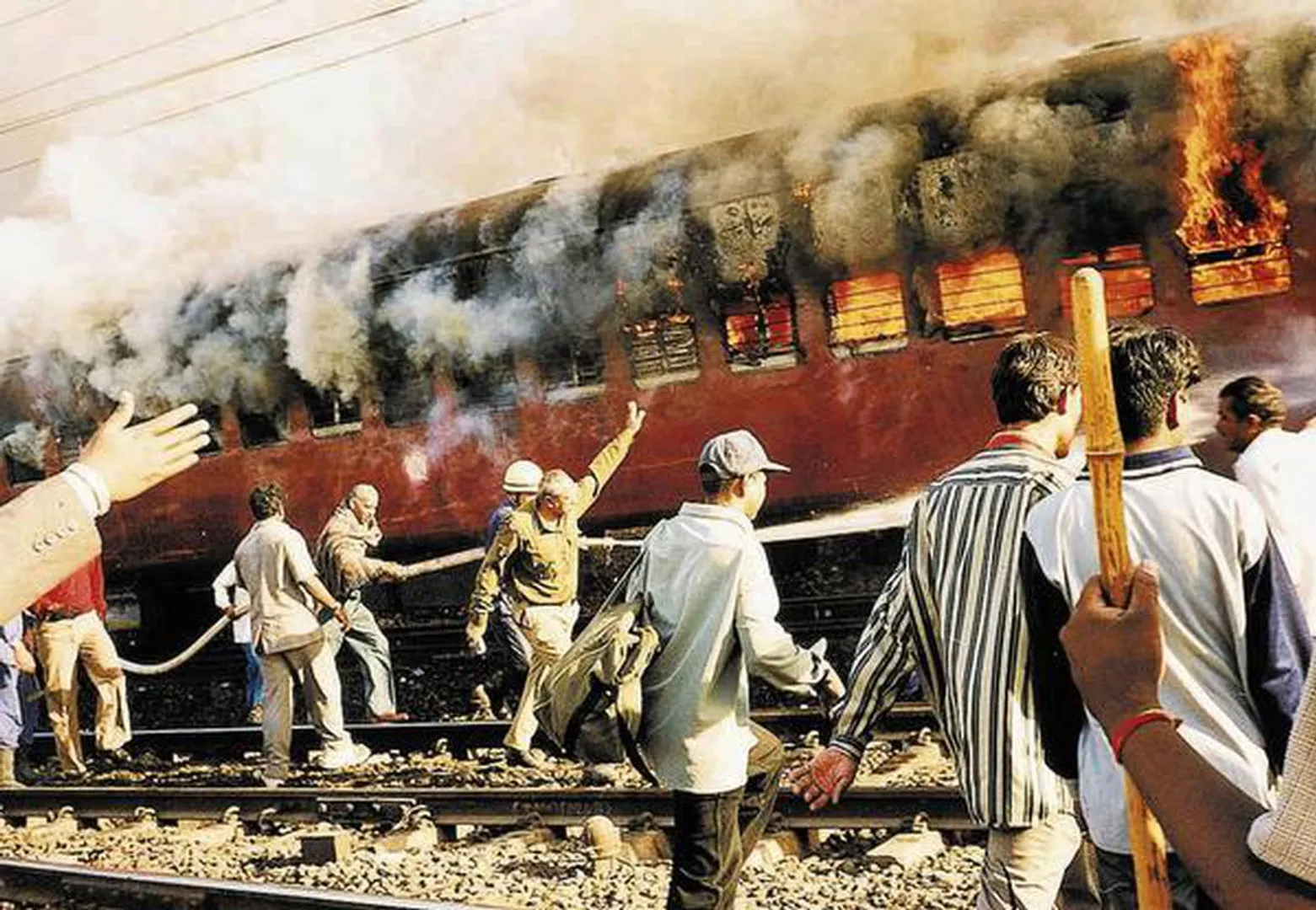 Supreme Court grants bail to 8 convicts in 2002's Godhra train burning case that killed 59 Hindu pilgrims, caused riots