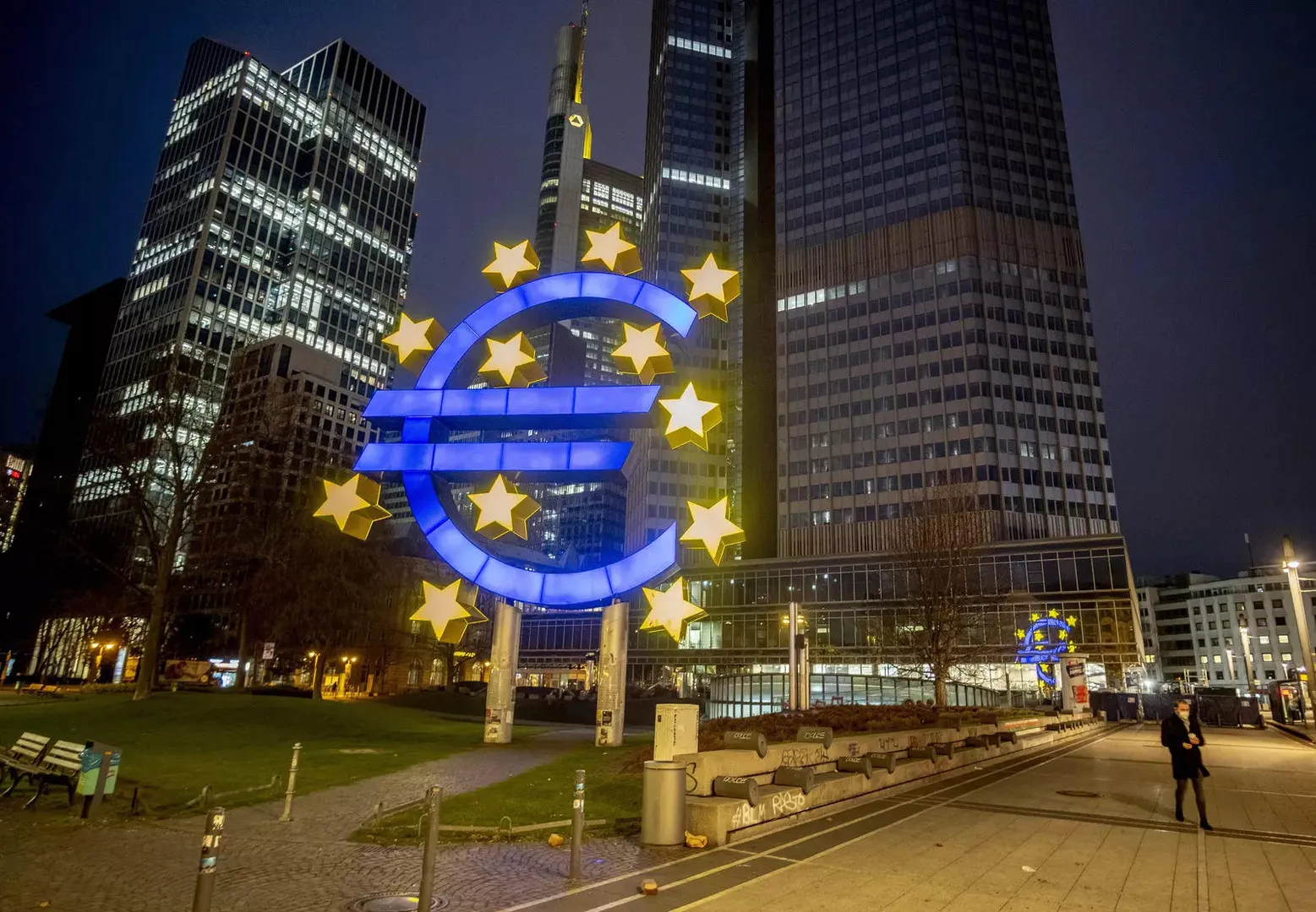 Recession hits Eurozone as cost of living crisis increases