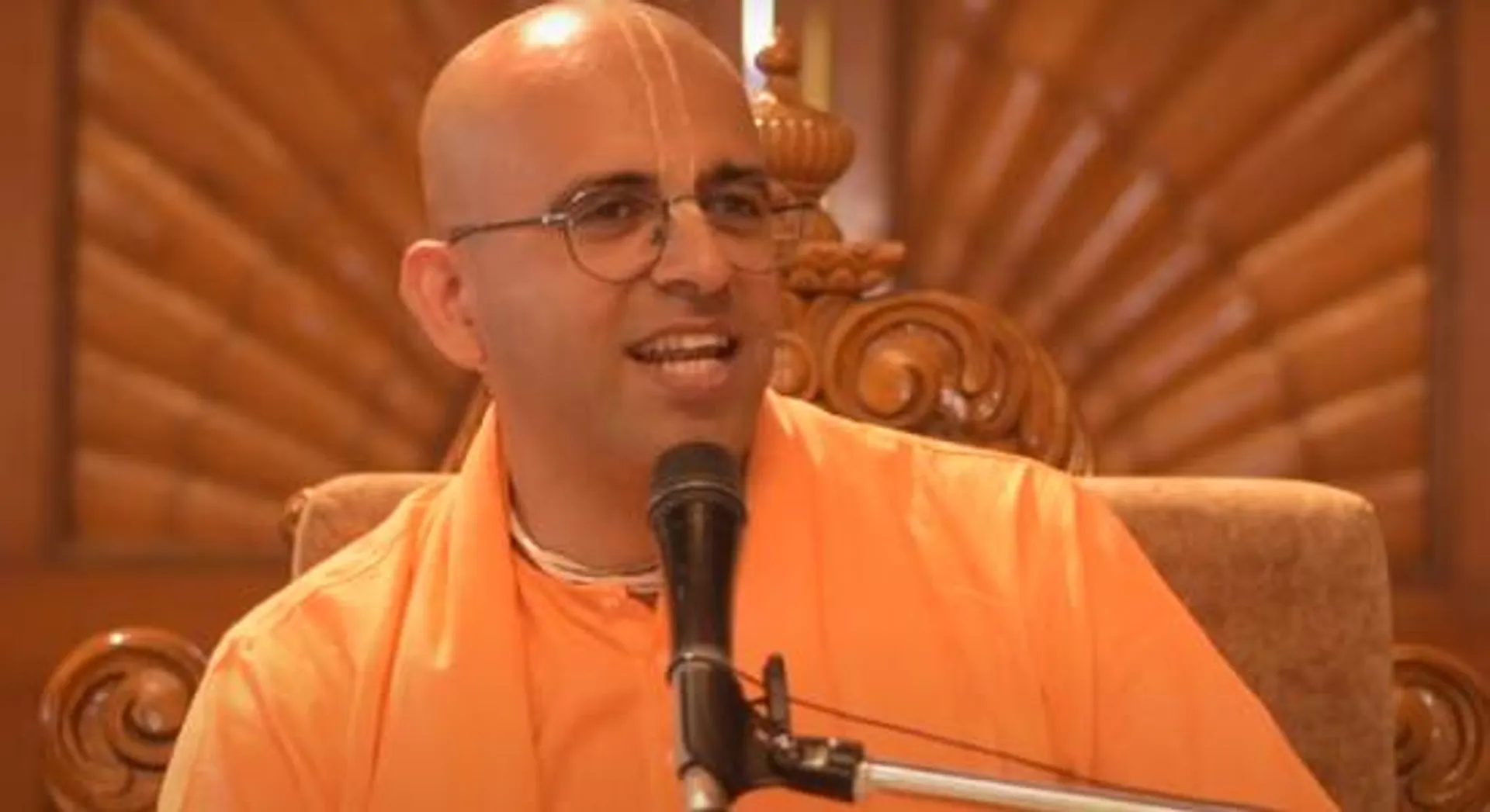 Monk Amogh Das banned from Iskcon for inappropriate remarks on Swami Vivekananda and Ramakrishna Paramhans