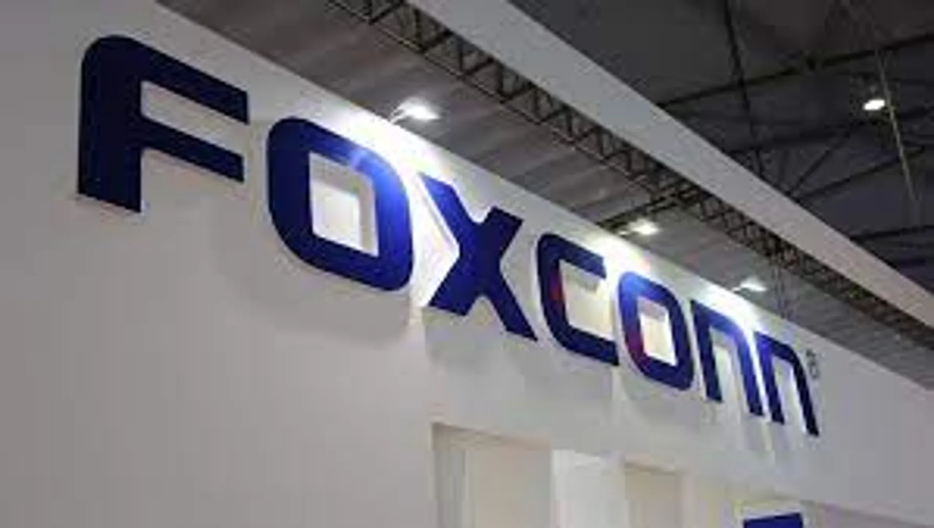 Foxconn abandons the $19.5 billion Vedanta chip project thus slowing India's ambition to become a chip manufacturer