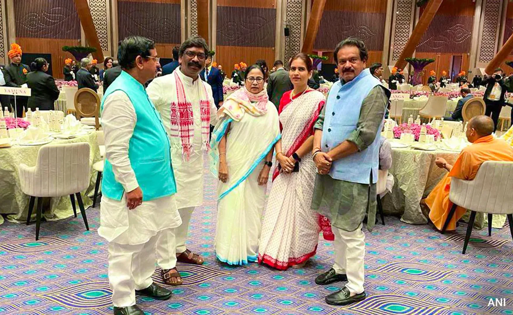 Senior Congress leader slams Mamata Banerjee for attending G20 dinner, TMC replies back