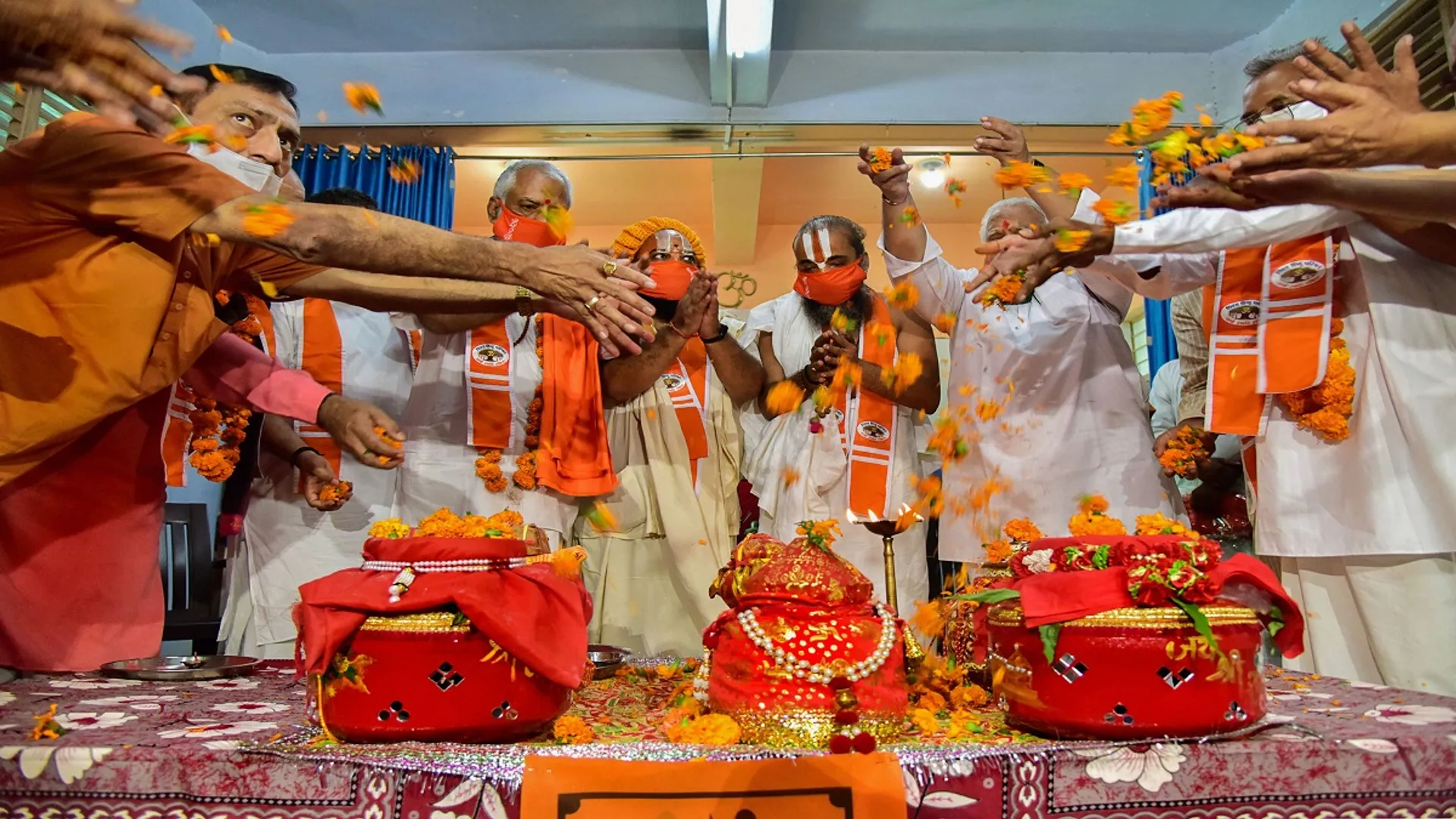 Trust receives over 3,000 applications for 20 priest posts at Ram Temple in Ayodhya