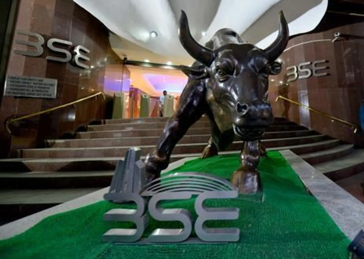 Sensex crosses 80,000 today, establishing benchmark high as Nifty hits record high
