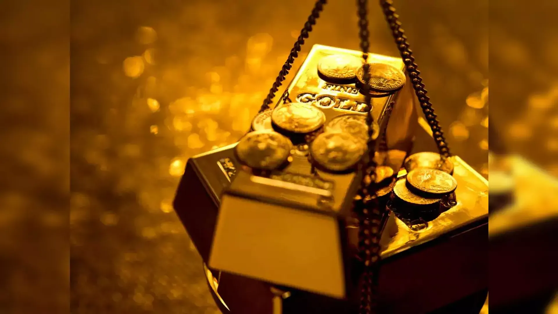 Demand for bars and coins boom over jewelry shops in China's shifting gold trends