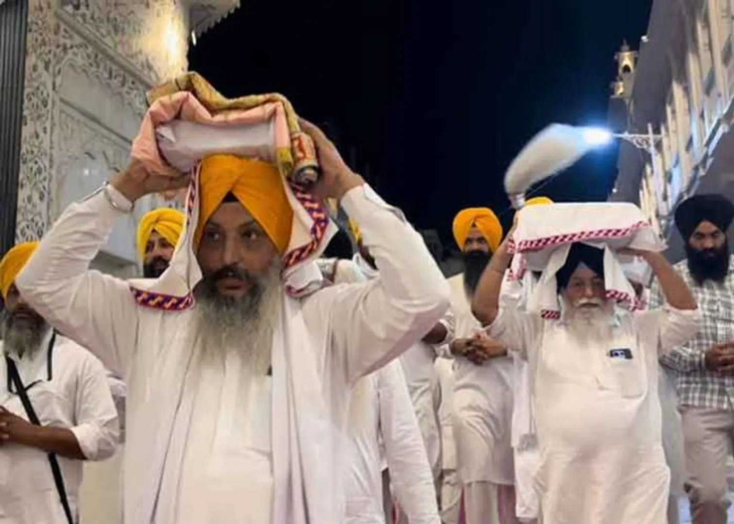 Guru Granth Sahib holy saroops brought back to India from Qatar