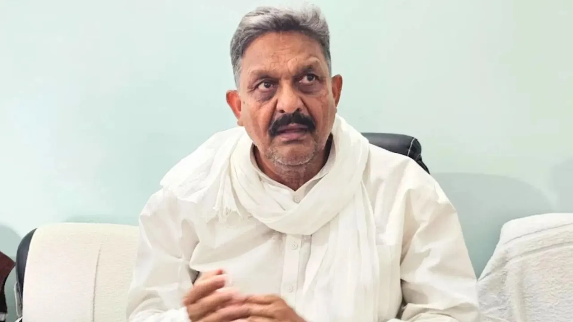 'Ganja Consumed As Prasad' says Samajwadi Party MP Afzal Ansari, Case filed