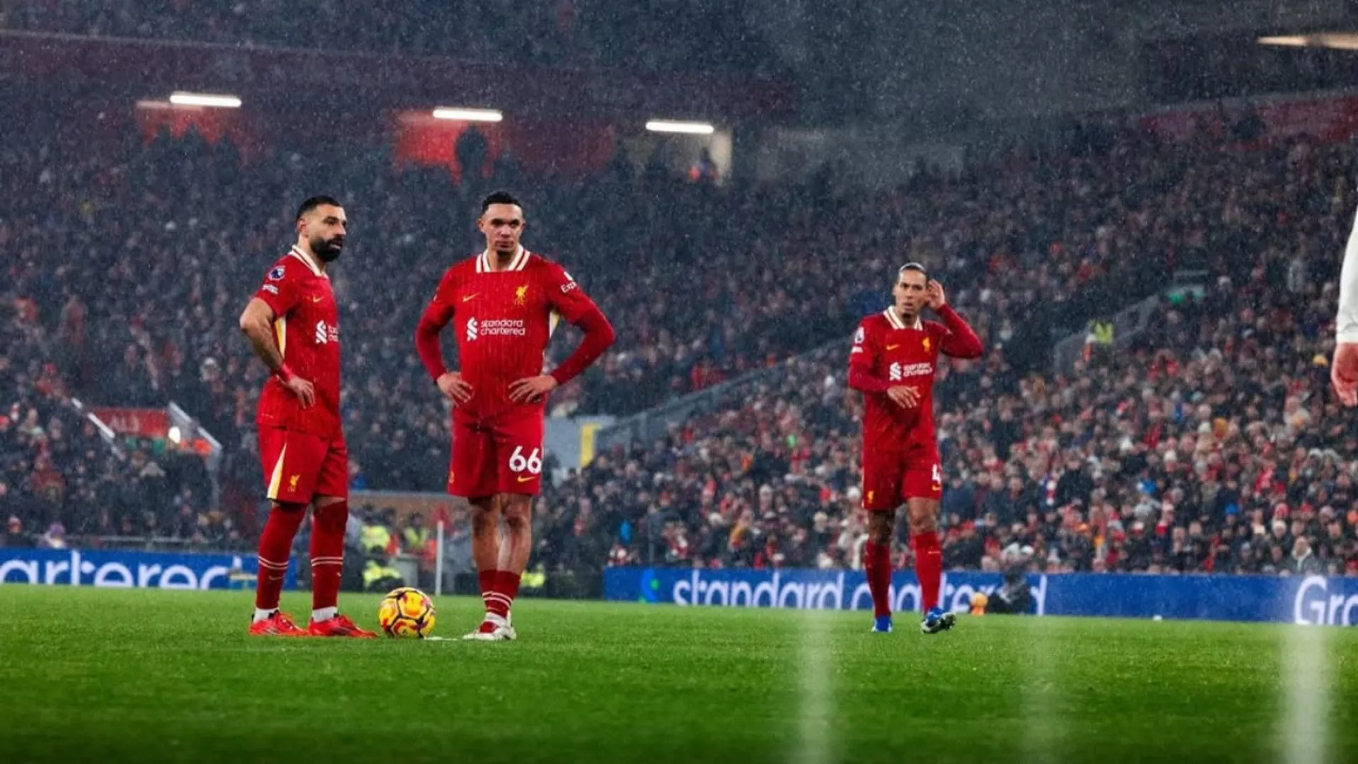 Mohamed Salah in headlines as Liverpool striker posts pic with soon out-of-contract Van Dijk, Alexander-Arnold