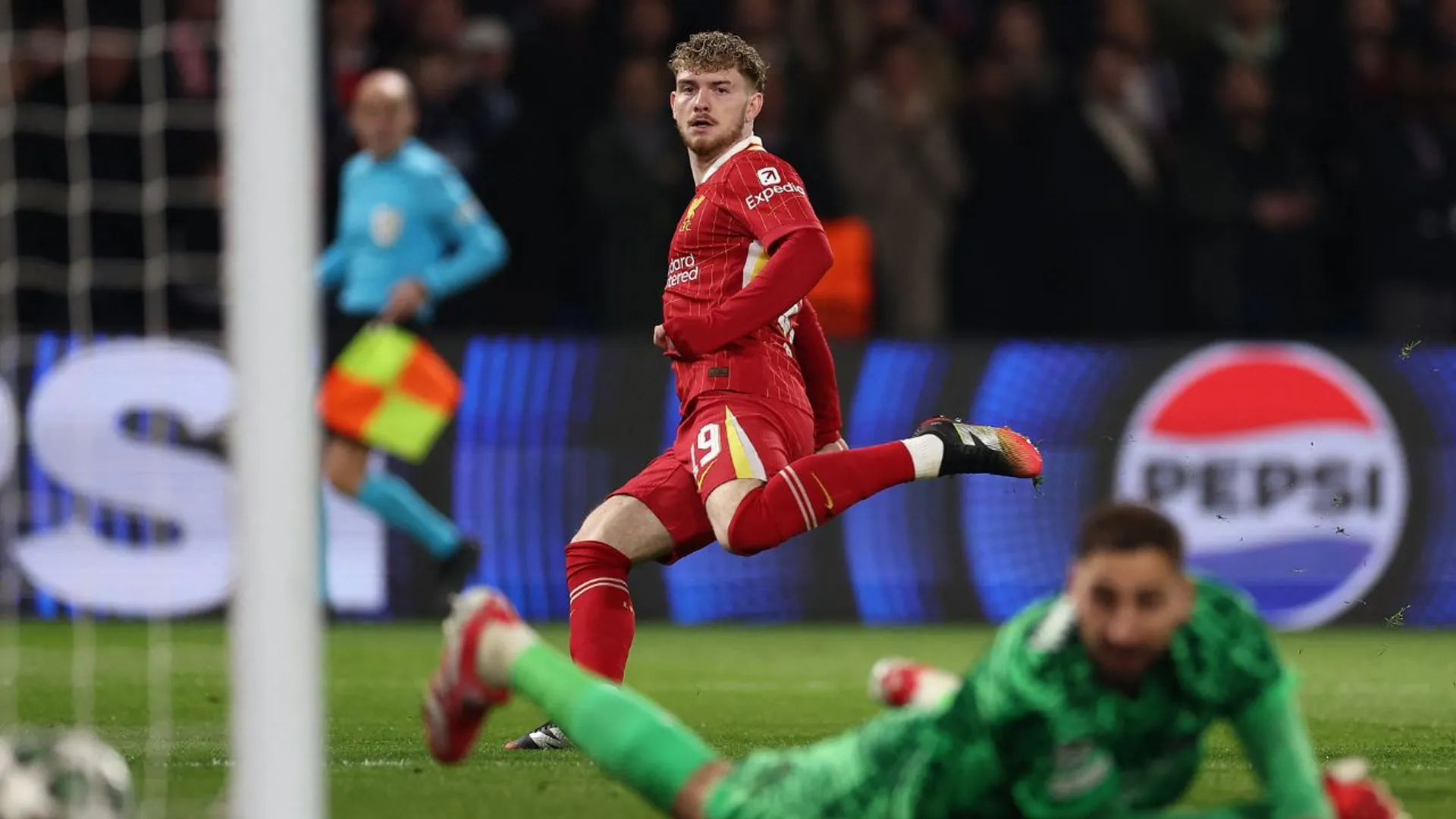 Champions League Liverpool beat PSG, Bayern thrash league winners Leverkusen in last 16