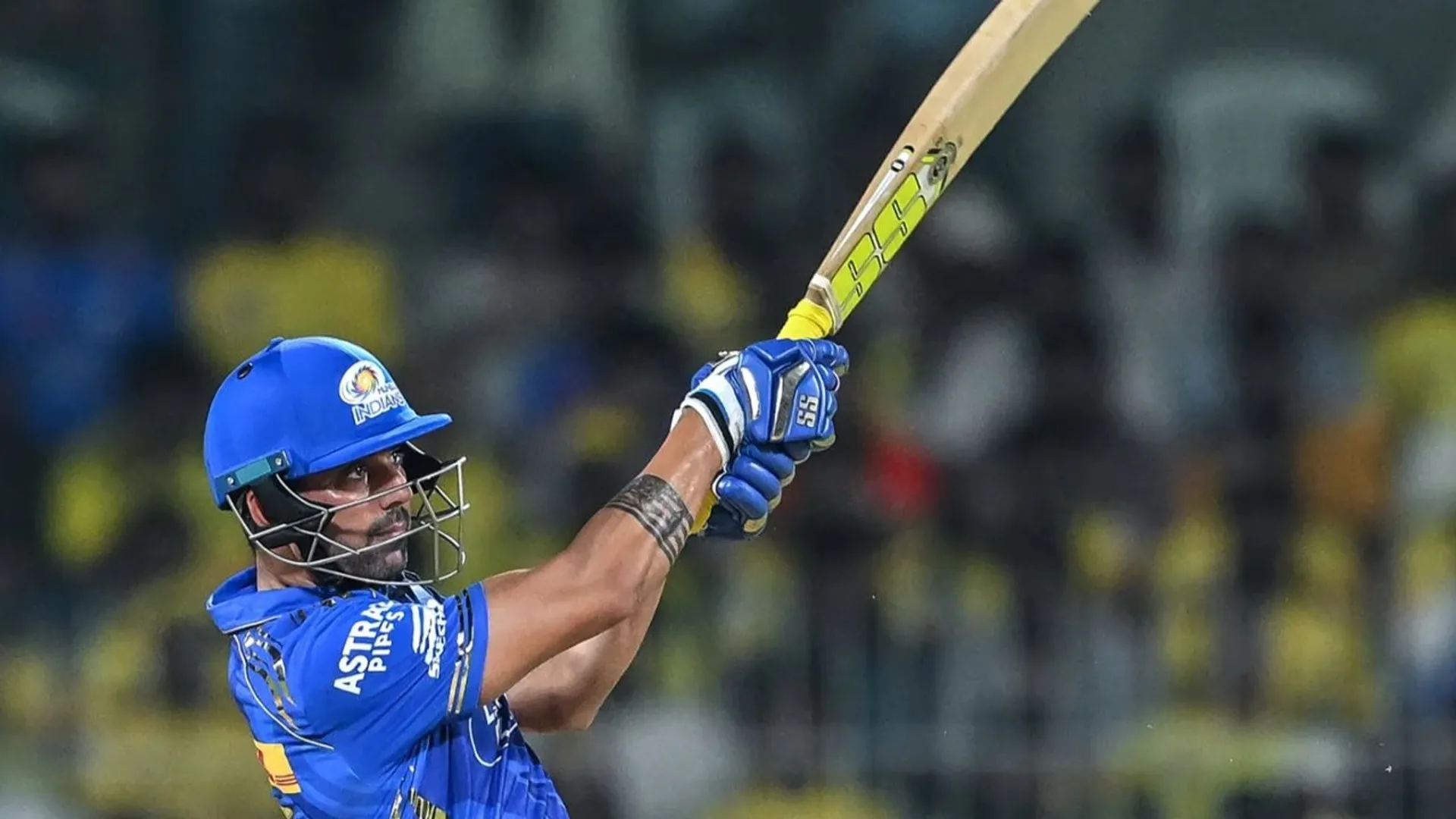 IPL 2025 MS Dhoni picks on Deepak Chahar after ex-CSK seamer pocks him – Watch