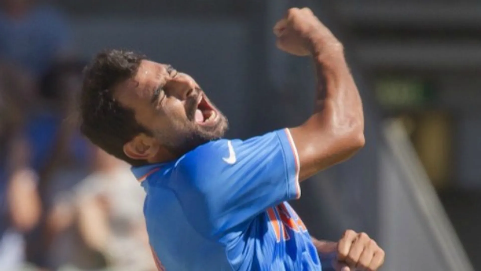 5th ODI: Shami strikes to dismiss Nicholls early, New Zealand 29/1 after 7 overs