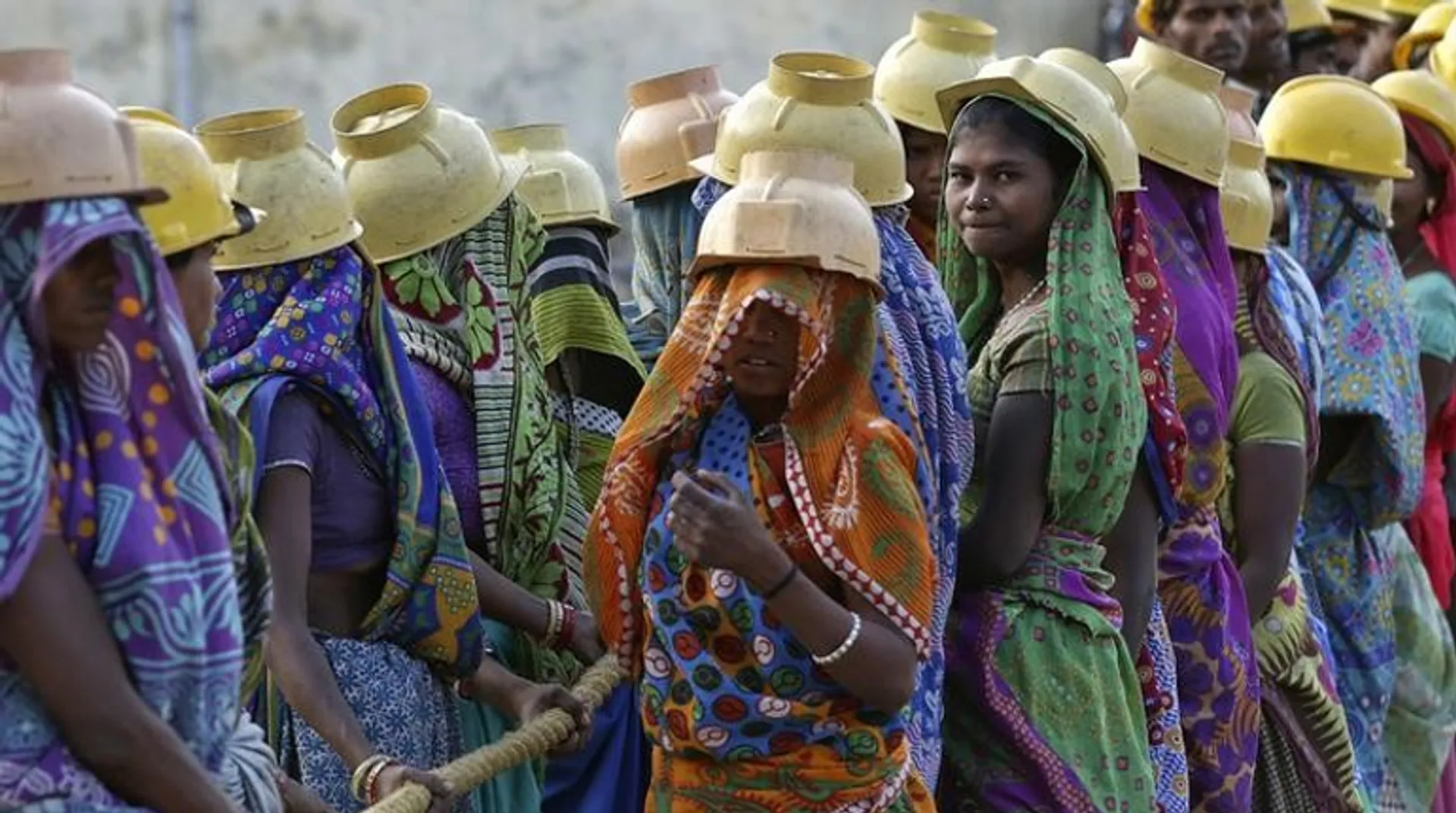 Higher women's share in labour force to lift India growth rate: World Bank