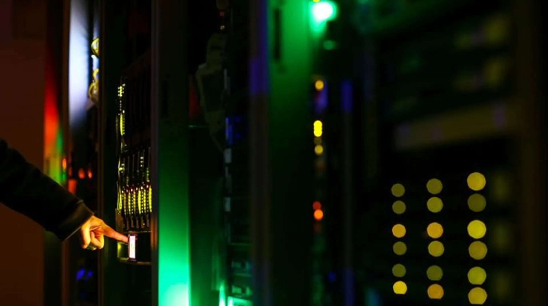 British Parliament hit by 'sustained' cyberattack