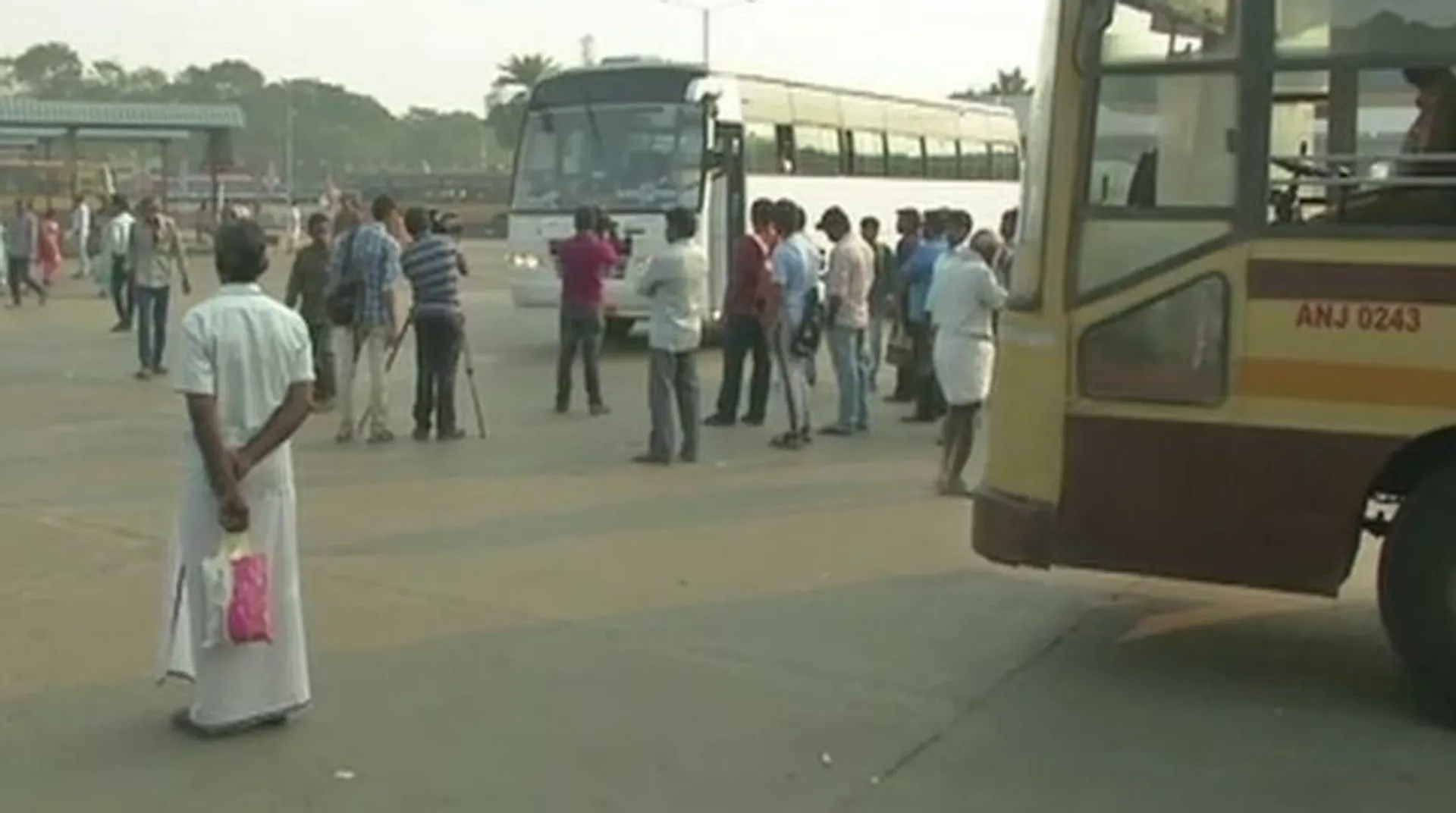 Transport unions have been 'misled', Tamil Nadu transport minister on bus strike