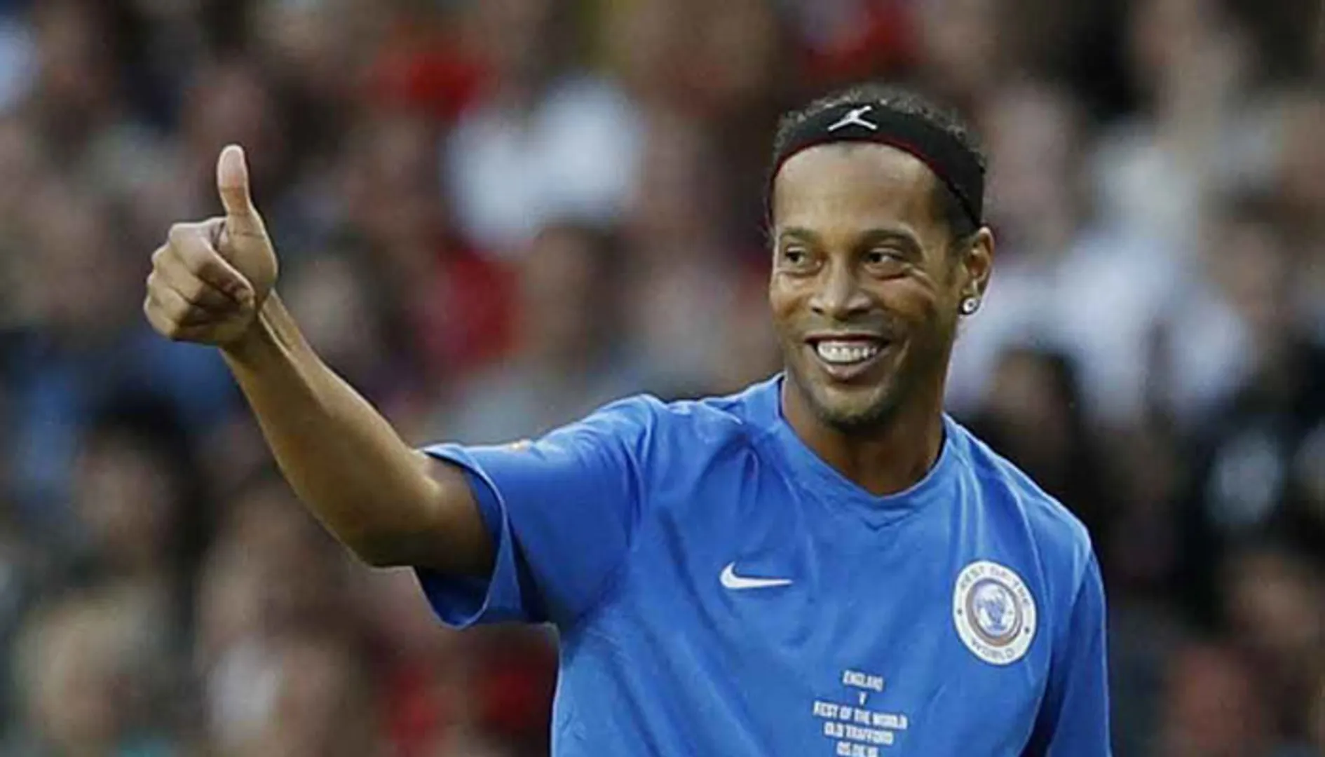 Ronaldinho arrives back in Brazil after Paraguay detention