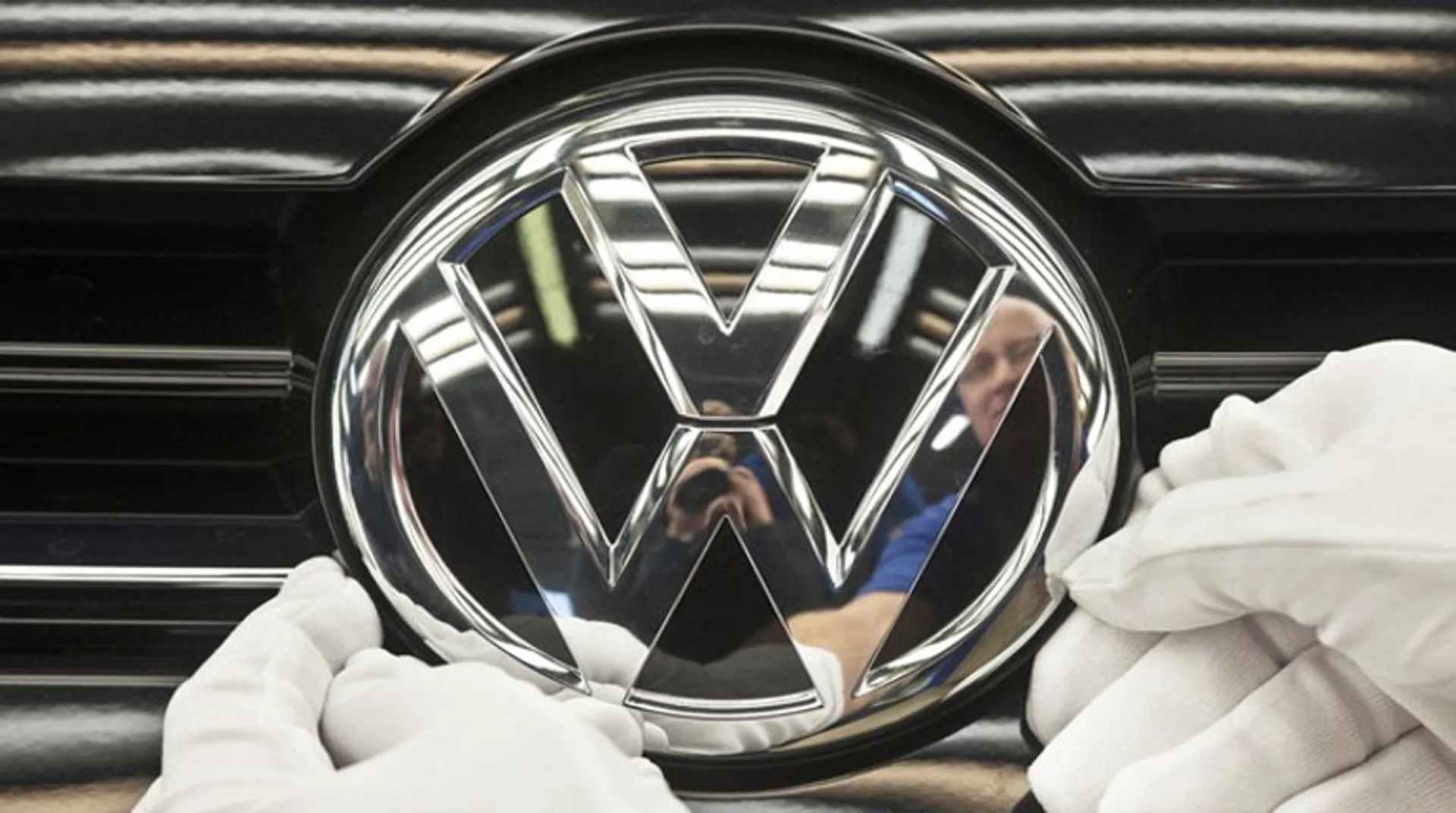 EU says Volkswagon repairs most cars with cheating devices