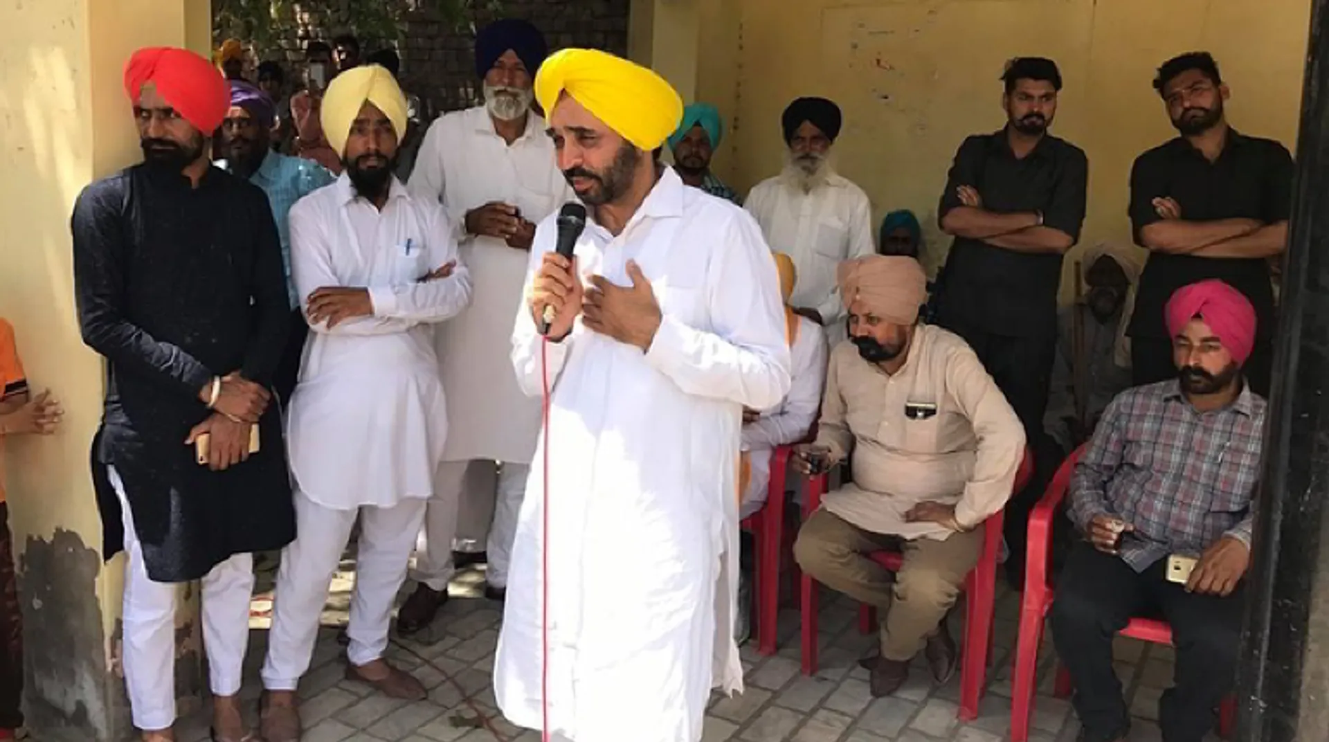 After Kejriwal apology to Majithia, Bhagwant Mann resigns as AAP president in Punjab