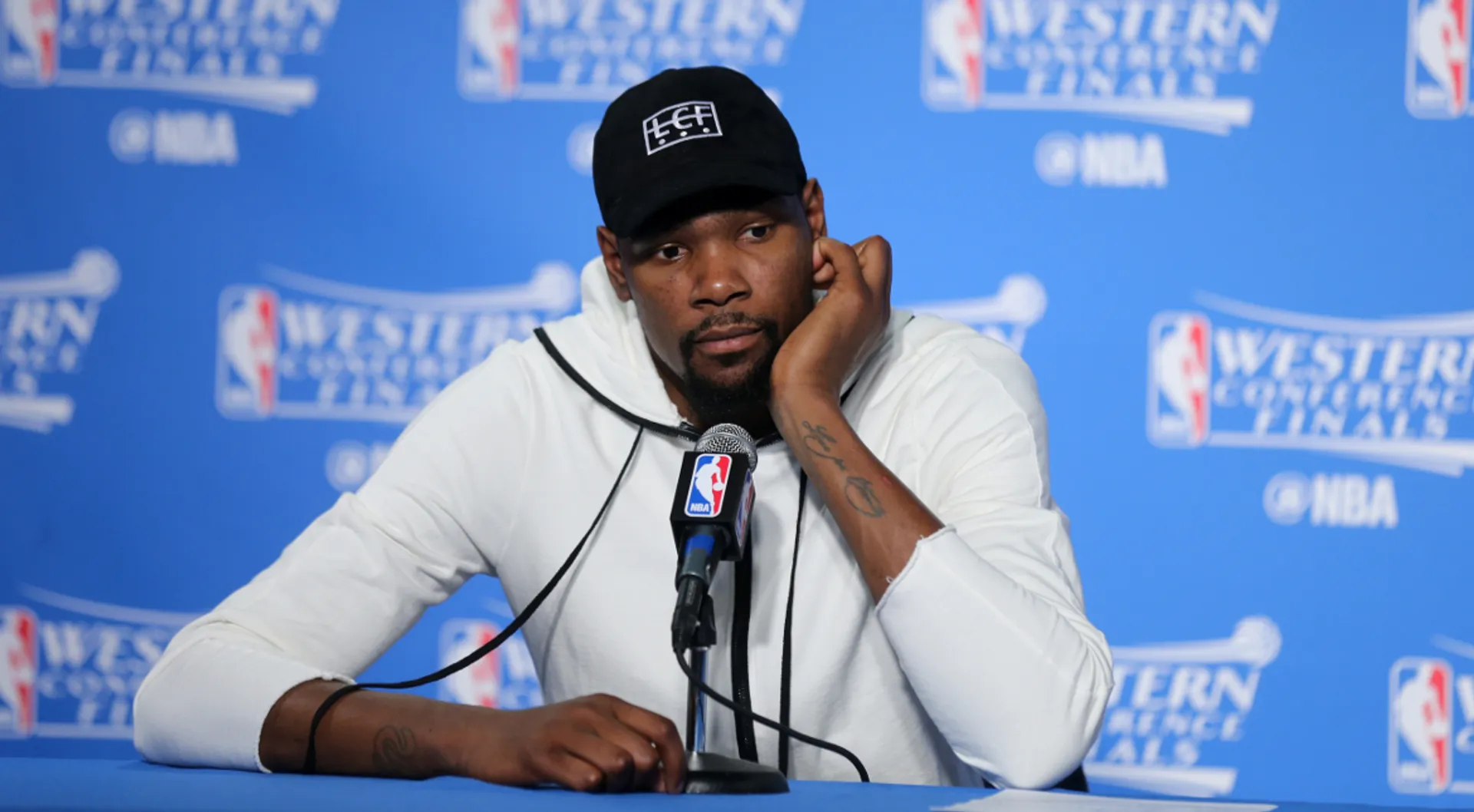 Eyeing growth, Star NBA player Kevin Durant decides to join Golden State Warriors