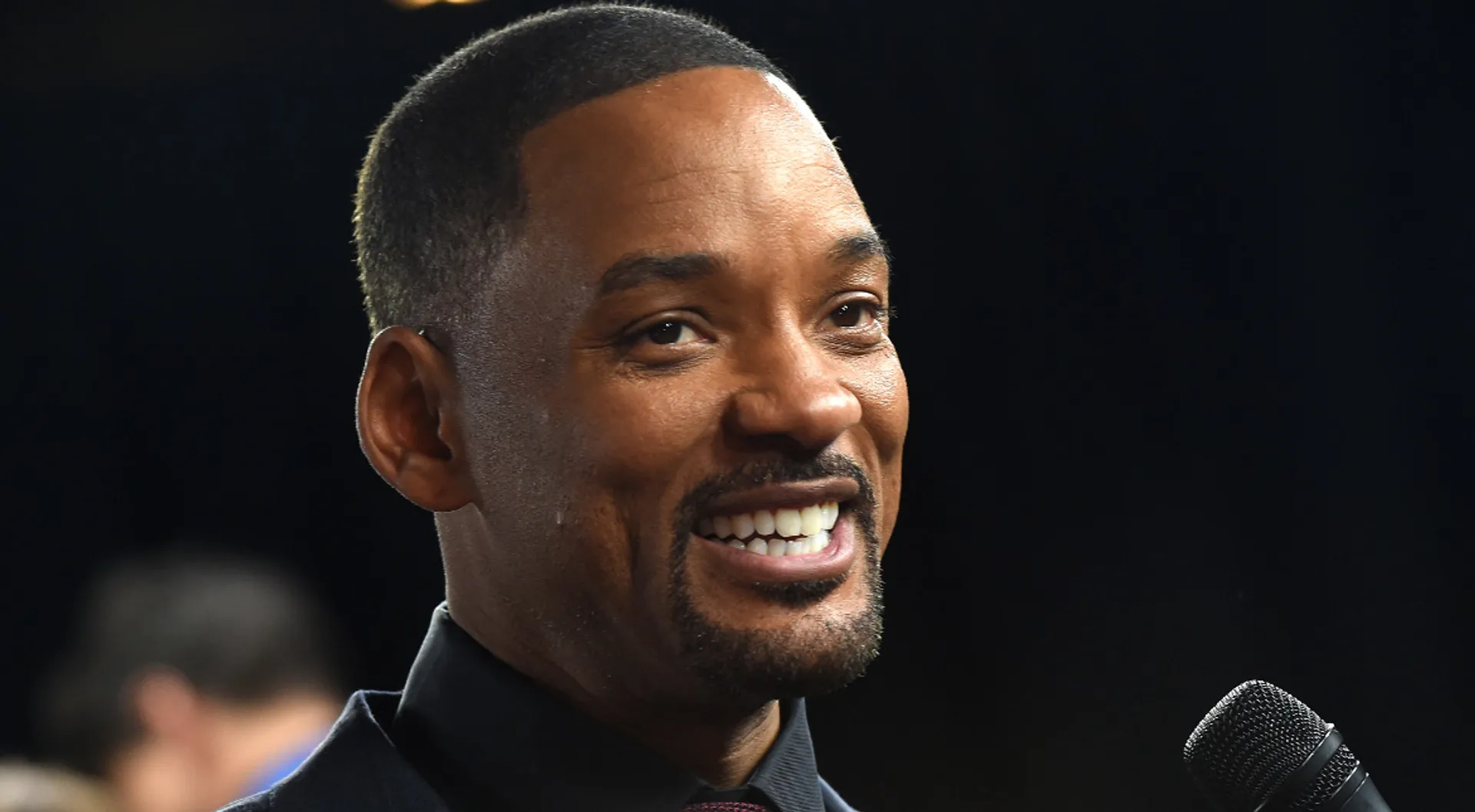Will Smith says Genie in 'Aladdin' remake will pay homage to Robin Williams
