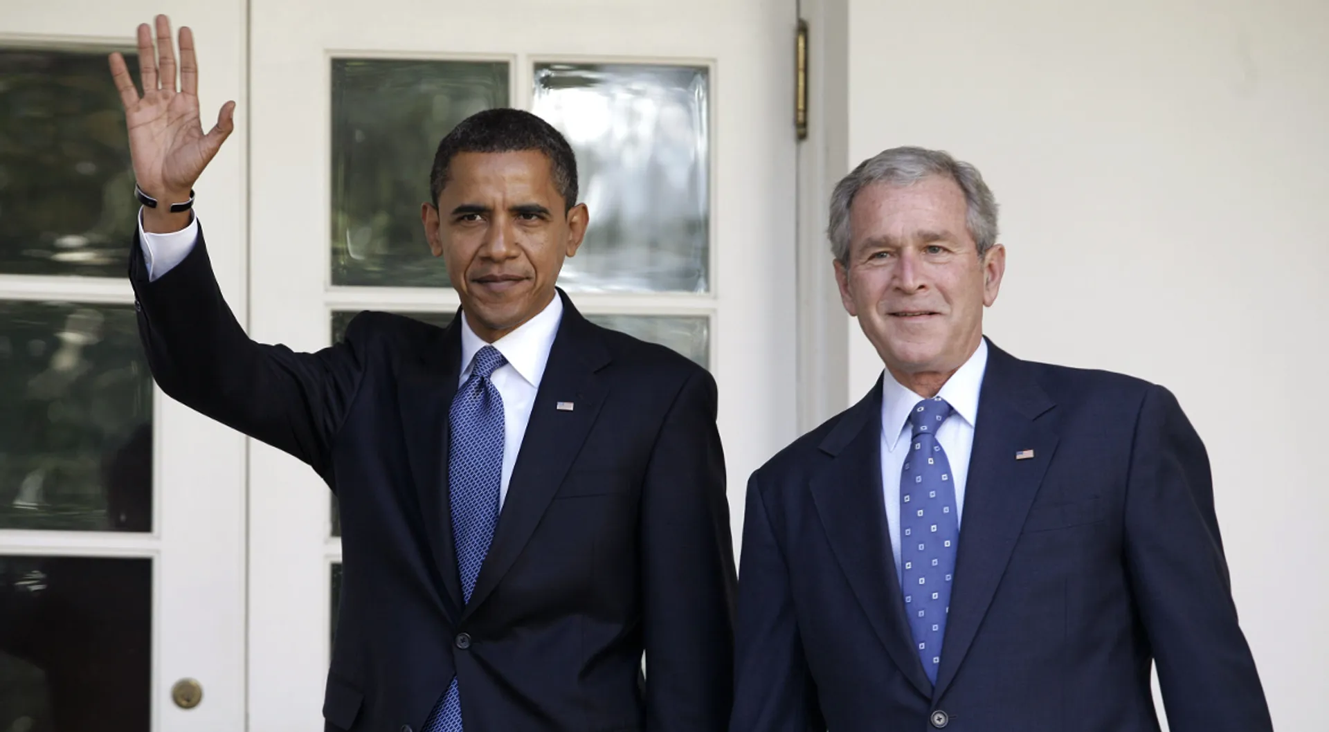 Obama, George W Bush address memorial for slain Dallas policemen