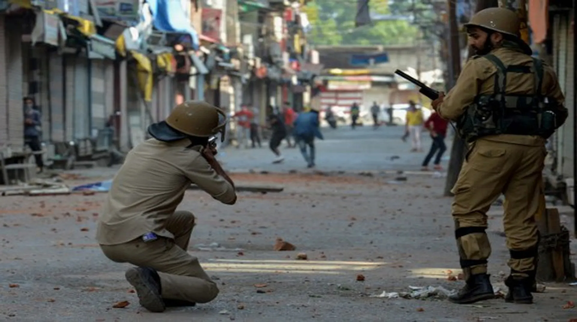 Probe use of lethal force in Kashmir: Rights group to India
