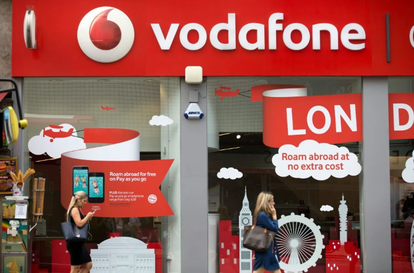 Vodafone sells Dutch consumer arm to T-Mobile