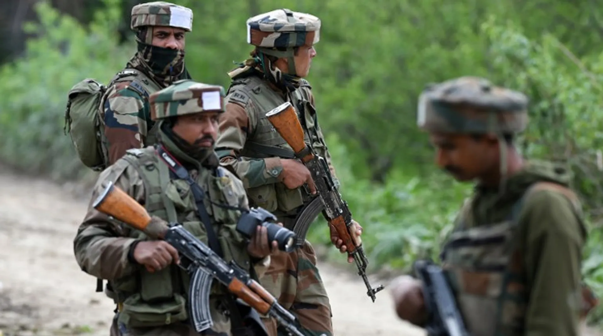 J&K: ISI agent suspected of planning terrorist attacks arrested