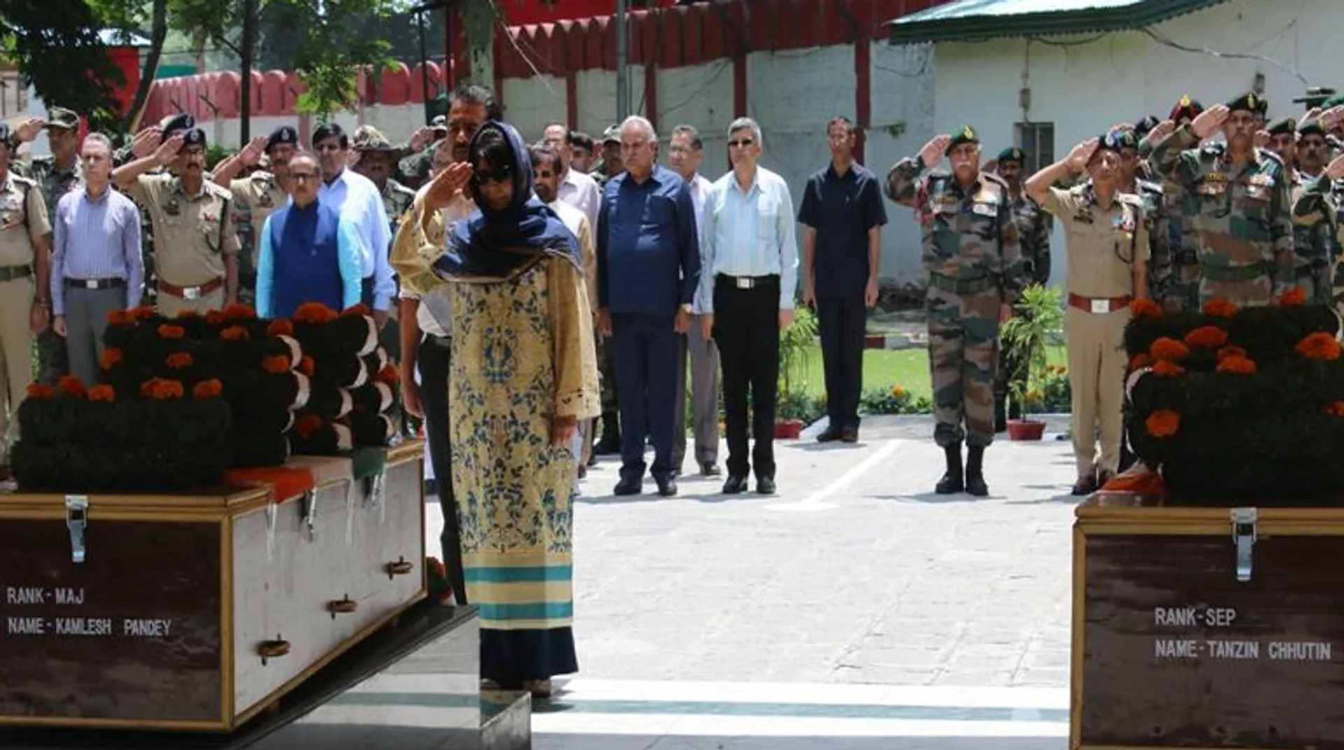J&K: Two armymen including Major killed in Shopian encounter