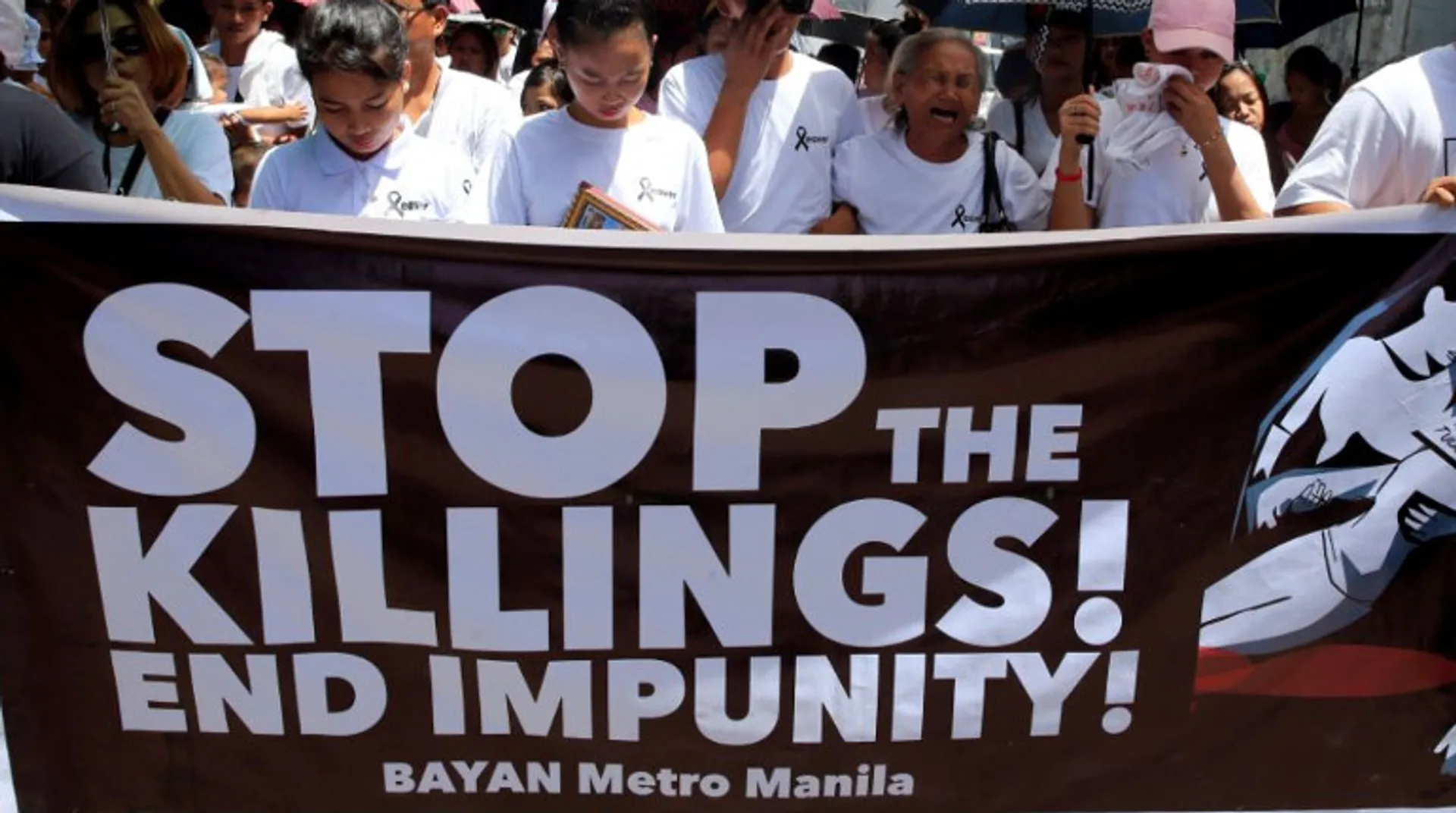 Anger simmers in Philippines over Duterte's drug war