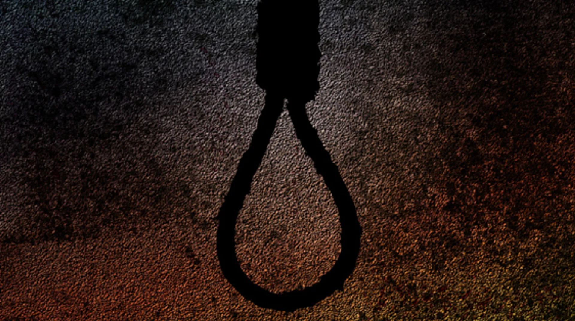Pakistan hangs child killer after death sparked riots