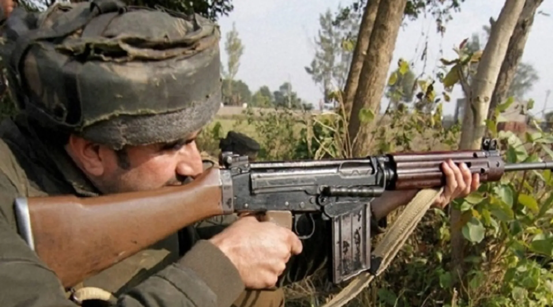 Pakistan violates ceasefire in Jammu and Kashmir