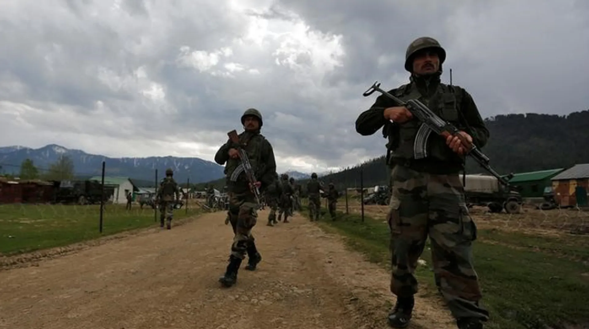 J&K: Suspected terrorists shoot dead man who had enrolled with the army