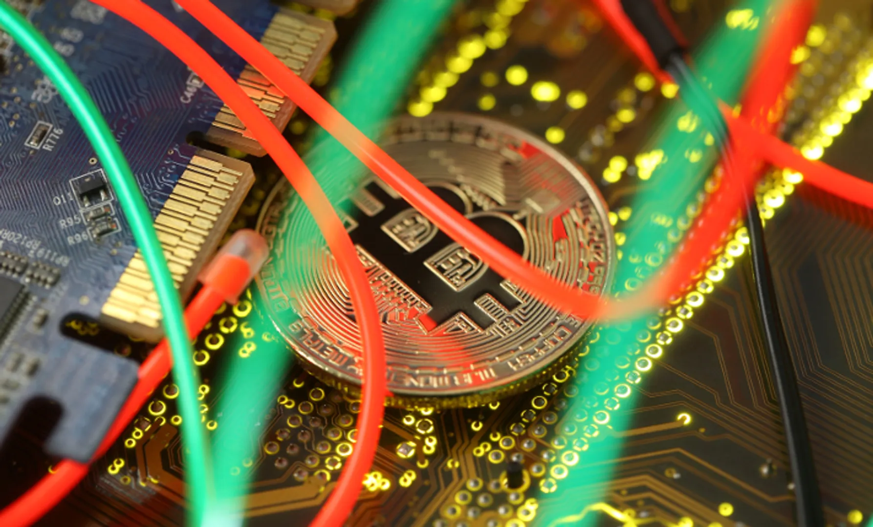 China's bitcoin mining rush risks derailing climate goals