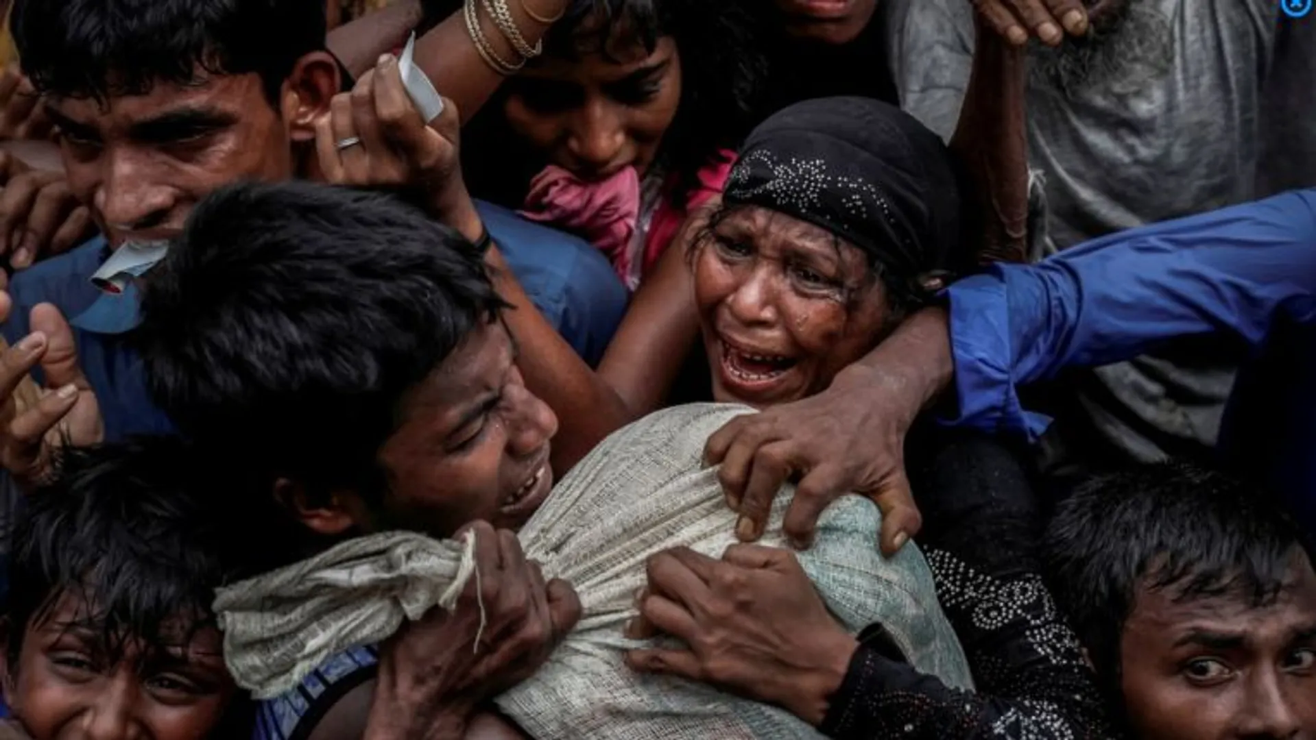 Myanmar villagers, lawmaker say 'helicopter attack' kills five Rohingya, wounds 13