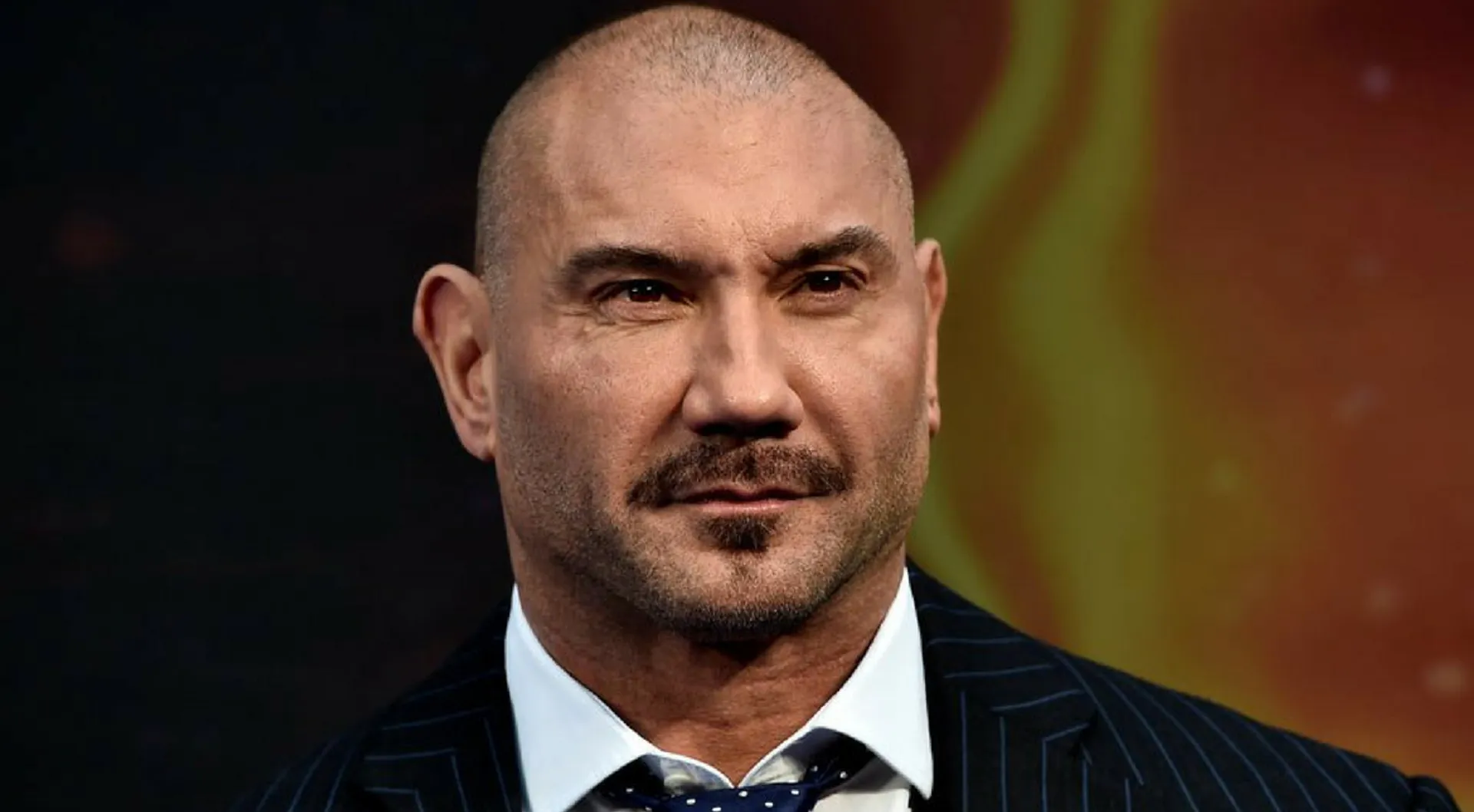 Dave Bautista joins âKnives Outâ sequel