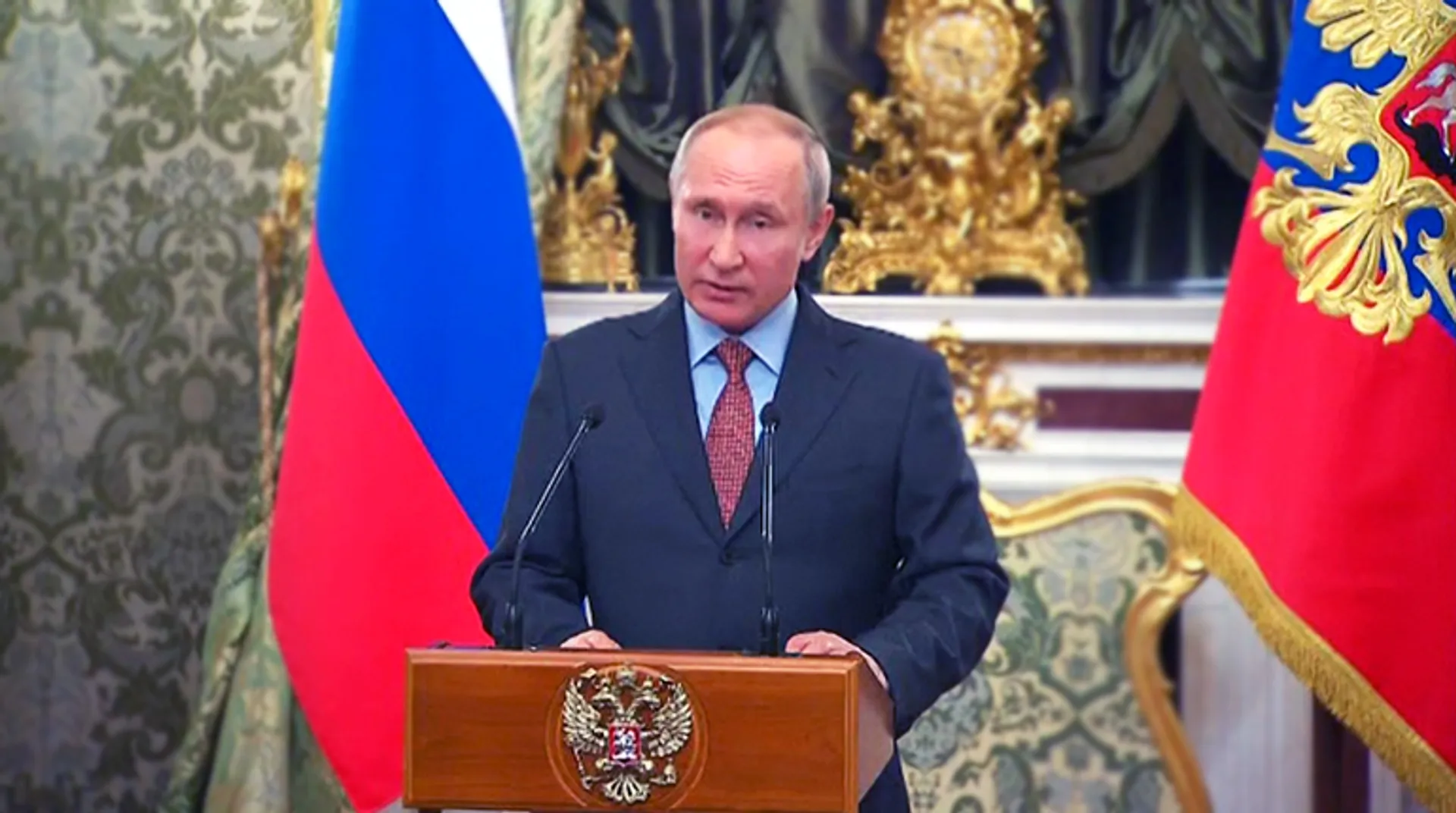 Kremlin says media report that Putin is ill and poised to quit is 'nonsense'