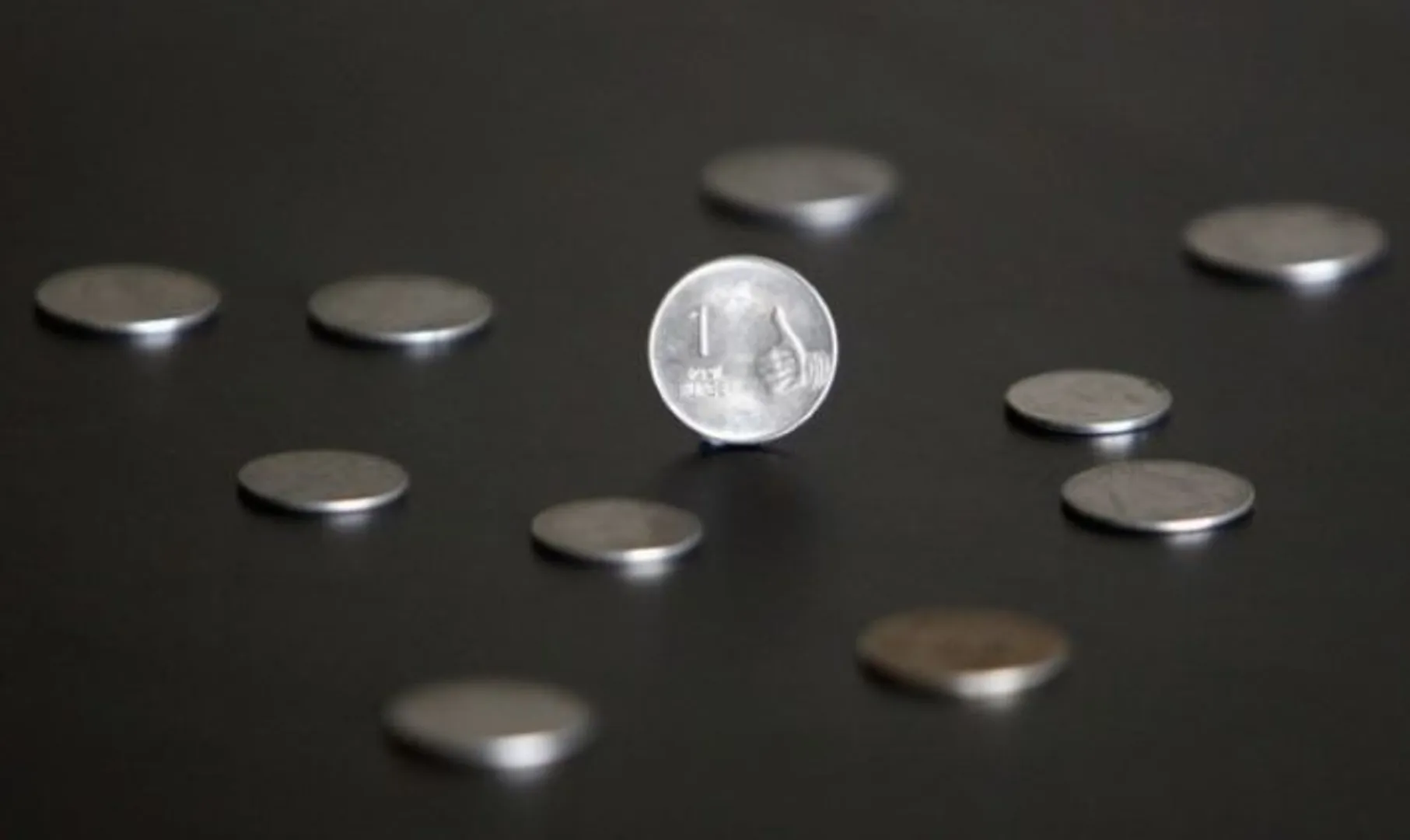 Rupee slips 24 paise to settle at 71.56 against US dollar