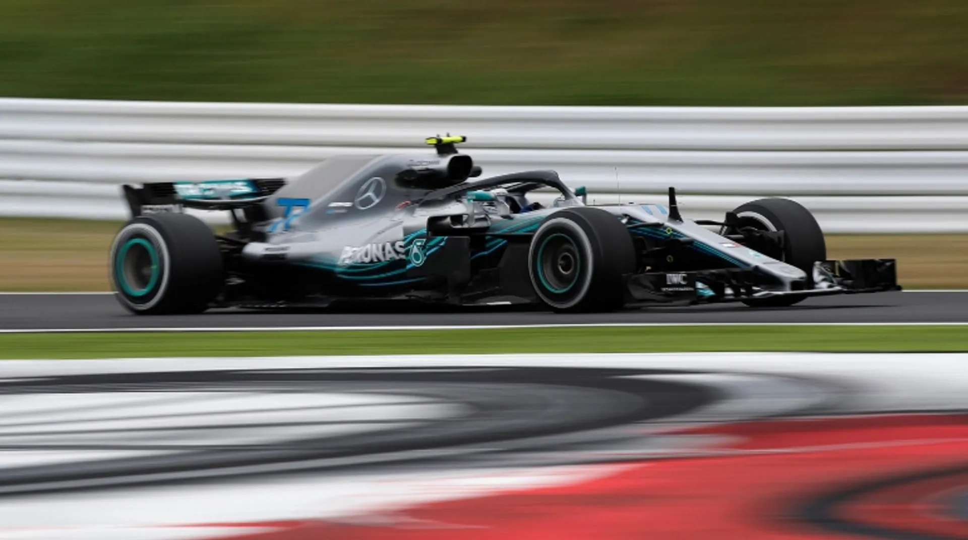 Mercedes working on cooling systems in their cars after feeling the heat in Austria