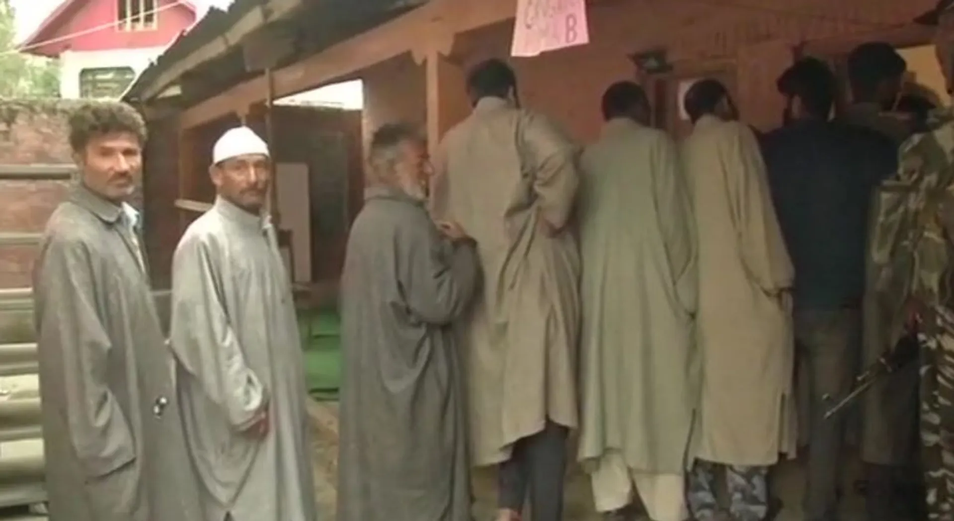 Lok Sabha polls 2019: Polling begins in Kulgam district of Jammu & Kashmir
